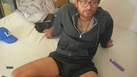 Snapshot of packmanmx chatting on January 13, 2025, 5:44 pm Alberto online show from January 13, 2025, 5:44 pm