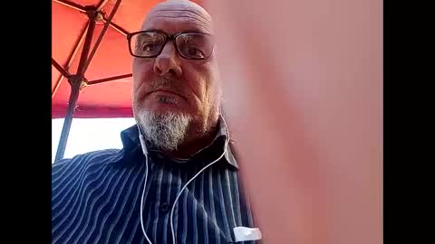 Fran55bcn online show from April 17, 2026, 12:08 pm