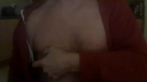 Snapshot of paffy69 chatting on February 25, 2025, 10:29 pm paffy69 online show from February 25, 2025, 10:29 pm