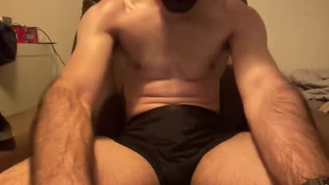 pai_girth online show from May 27, 2026, 9:01 pm