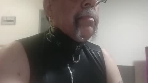 Snapshot of painboi00001 chatting on December 14, 2024, 8:56 am painboi00001 online show from December 14, 2024, 8:56 am