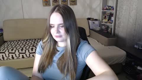 Lizzi  Igor online show from November 22, 2025, 6:07 pm