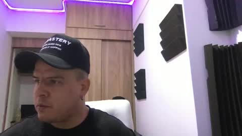 paisaexotico online show from October 16, 2025, 2:56 am