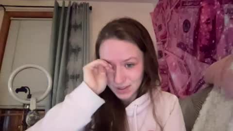 Snapshot of paisleysnowxo chatting on February 28, 2025, 3:48 am paisleysnowxo online show from February 28, 2025, 3:48 am