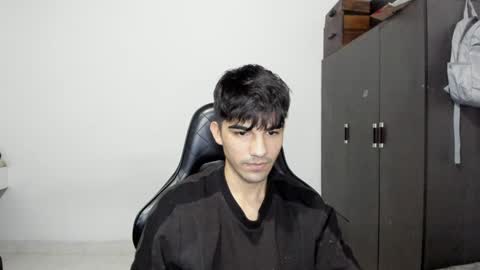 Snapshot of pakun_ chatting on January 4, 2025, 12:37 am pakun_ online show from January 4, 2025, 12:37 am