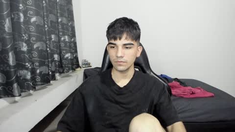 Snapshot of pakun_ chatting on February 4, 2025, 2:07 am pakun_ online show from February 4, 2025, 2:07 am