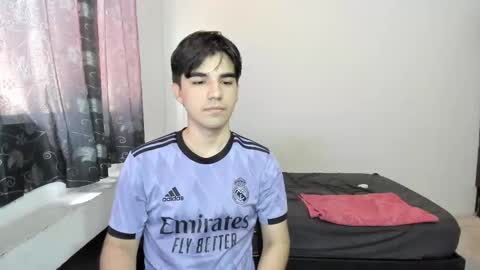 pakun_ online show from October 4, 2025, 5:44 pm