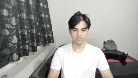 pakun_ online show from October 16, 2025, 4:13 am