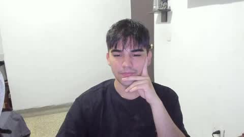 pakun_ online show from March 31, 2026, 1:40 am