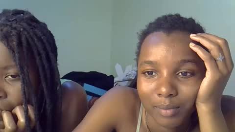 Snapshot of palashyuma chatting on December 21, 2025, 7:21 pm palashyuma online show from December 21, 2025, 7:21 pm