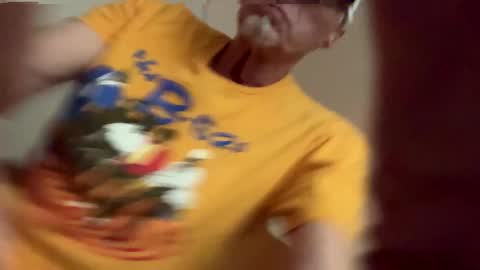 Snapshot of palerider269 chatting on December 31, 2024, 7:51 pm palerider269 online show from December 31, 2024, 7:51 pm