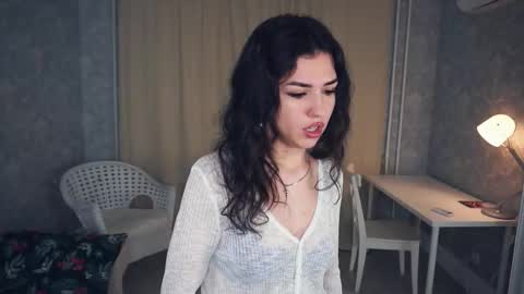 Snapshot of palmafrye chatting on December 19, 2025, 7:15 am Londa online show from December 19, 2025, 7:15 am