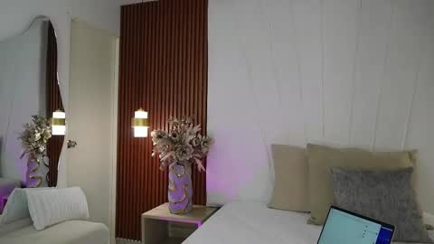 Palmer Joness online show from September 17, 2025, 3:35 pm