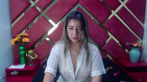 Snapshot of pamela_blonde_ chatting on October 18, 2025, 2:47 am pamela_blonde_ online show from October 18, 2025, 2:47 am