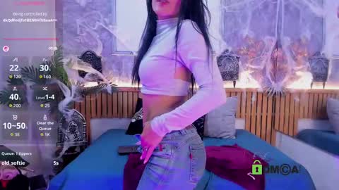 Pamela  online show from October 7, 2025, 8:50 pm