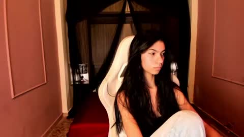  P A M  online show from July 8, 2026, 4:06 am