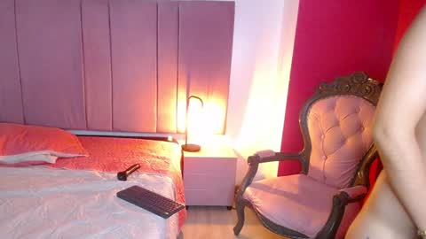 PamelaEvans   online show from February 1, 2025, 11:06 pm