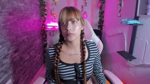 pamelajhonsom online show from October 21, 2025, 5:30 am