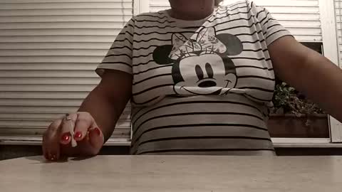 Snapshot of pamid215 chatting on November 2, 2025, 5:37 pm angel hris online show from November 2, 2025, 5:37 pm