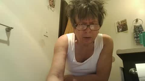 paminpantyhose online show from December 5, 2024, 5:50 pm