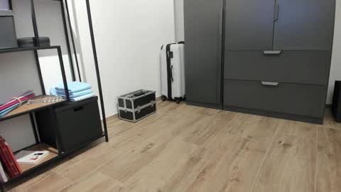 pampersandspanking online show from February 12, 2026, 5:52 pm