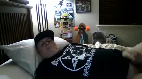 Snapshot of panos678442 chatting on January 10, 2025, 5:05 am panos online show from January 10, 2025, 5:05 am