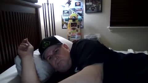 Snapshot of panos678442 chatting on March 10, 2025, 2:28 am panos online show from March 10, 2025, 2:28 am