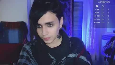 In bio online show from November 15, 2025, 11:54 pm