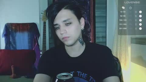 In bio online show from November 24, 2025, 9:47 pm