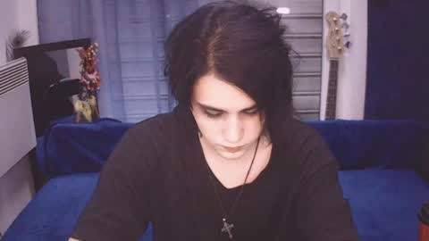 In bio online show from April 25, 2026, 10:29 pm