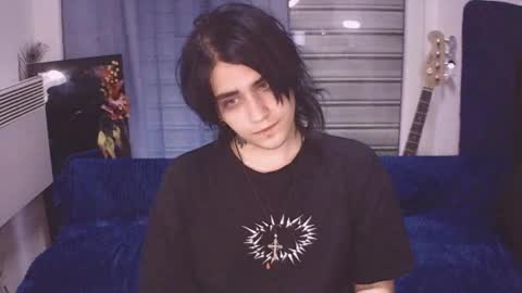 In bio online show from April 29, 2026, 2:15 am