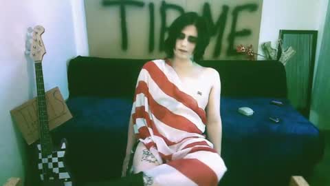 In bio online show from July 27, 2026, 8:05 pm