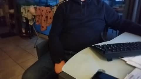 pantyrafke online show from October 21, 2025, 6:03 am