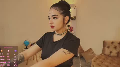 PAOLA IM INDEPENDENT MODEL online show from July 7, 2026, 11:42 pm