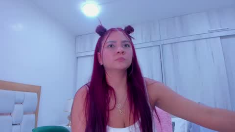 Snapshot of paolaa_rodriguez chatting on December 23, 2024, 6:16 pm Paola online show from December 23, 2024, 6:16 pm