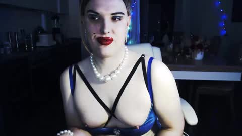 Snapshot of paoladoll chatting on December 17, 2024, 3:28 am Sarina Williams online show from December 17, 2024, 3:28 am