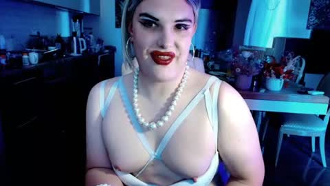 Snapshot of paoladoll chatting on June 23, 2026, 10:13 am Sarina Williams online show from June 23, 2026, 10:13 am