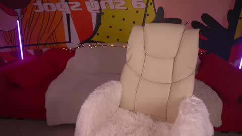 Snapshot of paolamola chatting on September 20, 2025, 7:20 am Lia online show from September 20, 2025, 7:20 am