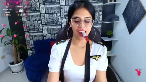 Snapshot of paolaturner chatting on September 20, 2025, 2:51 pm Paola Turner online show from September 20, 2025, 2:51 pm