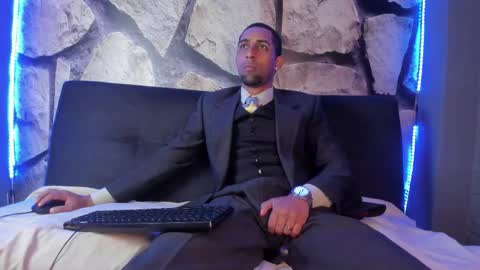 Snapshot of paolo_johnson chatting on September 22, 2025, 11:34 am Paolo online show from September 22, 2025, 11:34 am