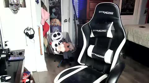 papian0 online show from September 22, 2025, 5:26 pm