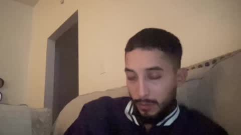 papicubano_guapo23cm online show from January 17, 2026, 4:50 am