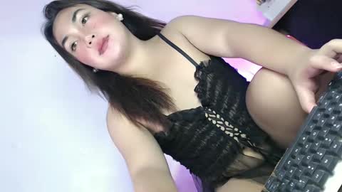 Fina Dwarf online show from May 31, 2026, 6:09 pm