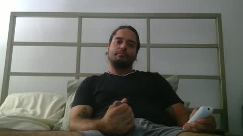 Snapshot of papiipr185 chatting on May 2, 2026, 5:23 am PapiiPR185 online show from May 2, 2026, 5:23 am