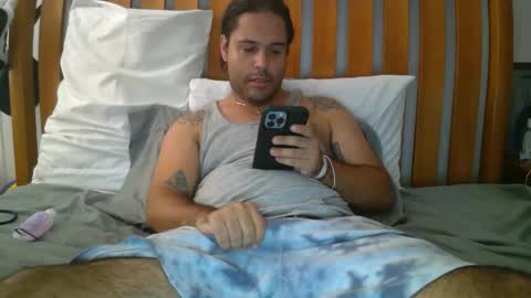 Snapshot of papiipr185 chatting on May 10, 2026, 8:47 pm PapiiPR185 online show from May 10, 2026, 8:47 pm