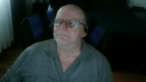 papilly online show from March 30, 2026, 9:16 pm