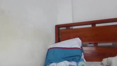 nicolas online show from October 4, 2025, 9:35 pm