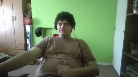 Papito online show from November 30, 2025, 8:24 pm