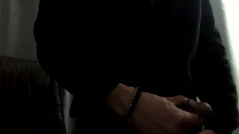 Snapshot of papy_dani33 chatting on January 12, 2025, 9:08 am papy_dani33 online show from January 12, 2025, 9:08 am