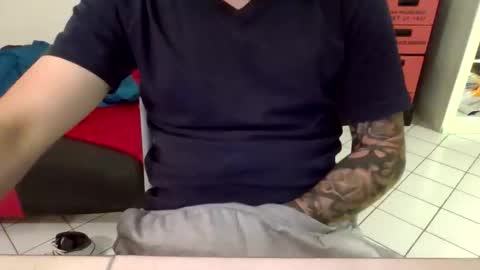 Snapshot of papychuo chatting on November 20, 2025, 8:41 pm papychuo online show from November 20, 2025, 8:41 pm